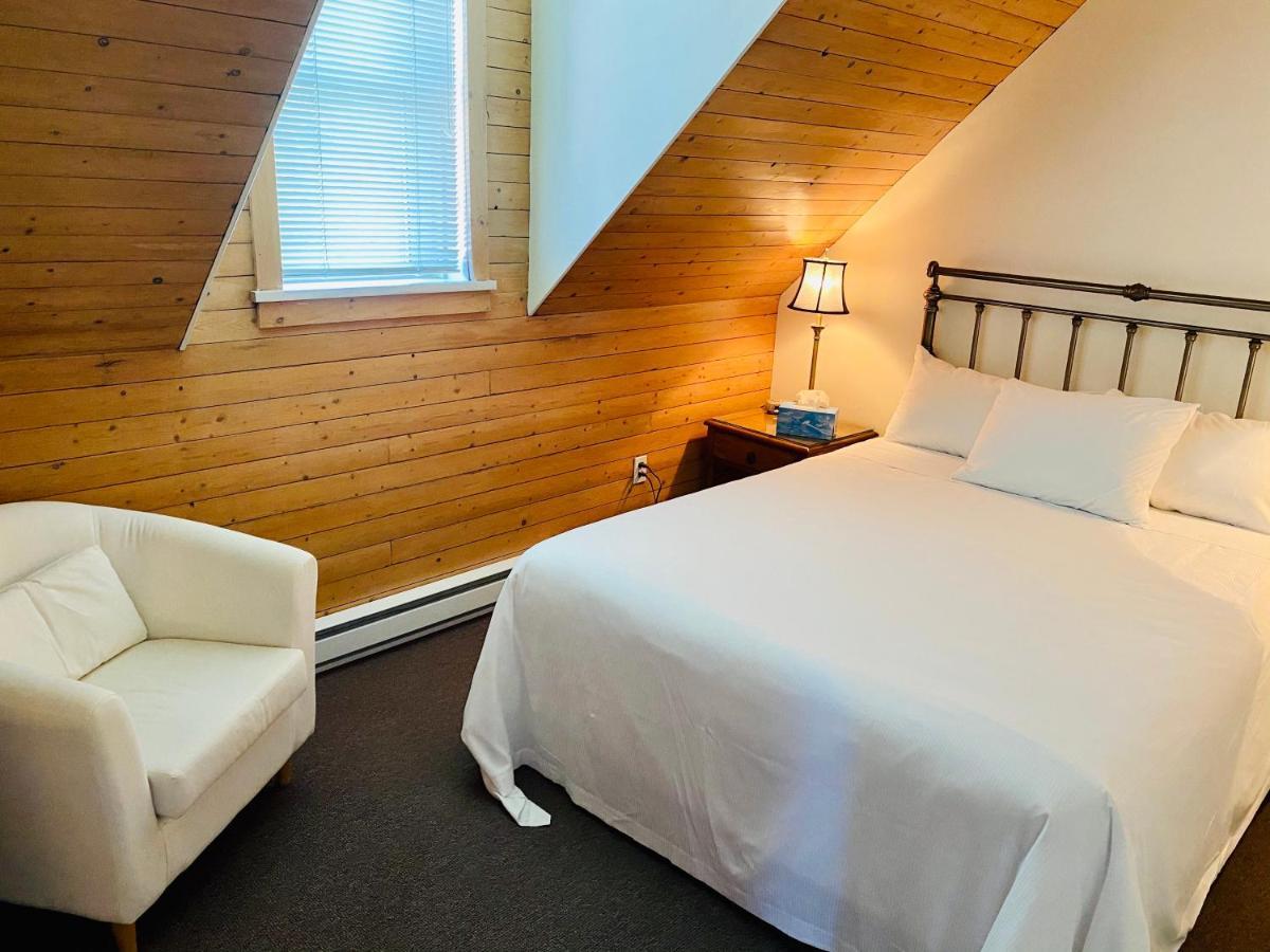 Auberge Le Tricorne North Hatley Εξωτερικό φωτογραφία