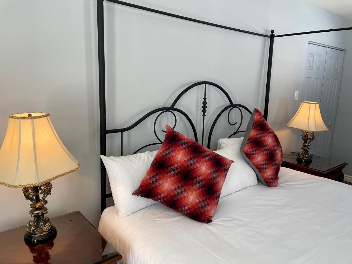 Auberge Le Tricorne North Hatley Εξωτερικό φωτογραφία