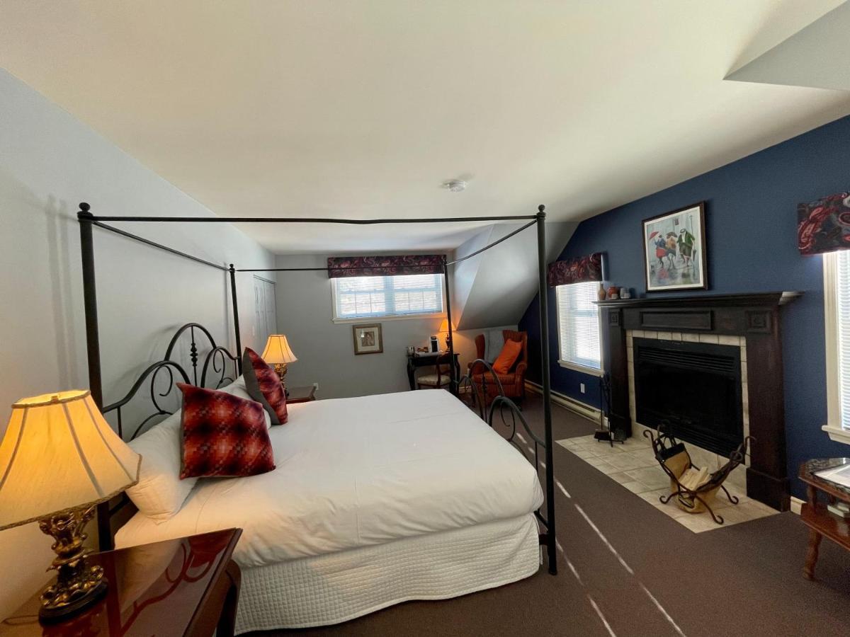Auberge Le Tricorne North Hatley Εξωτερικό φωτογραφία