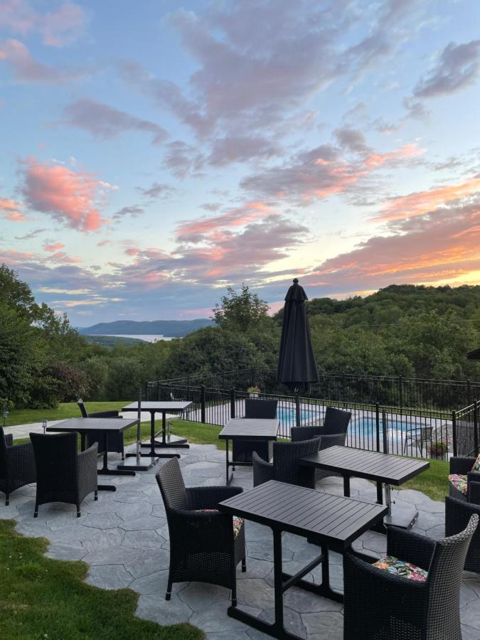 Auberge Le Tricorne North Hatley Εξωτερικό φωτογραφία