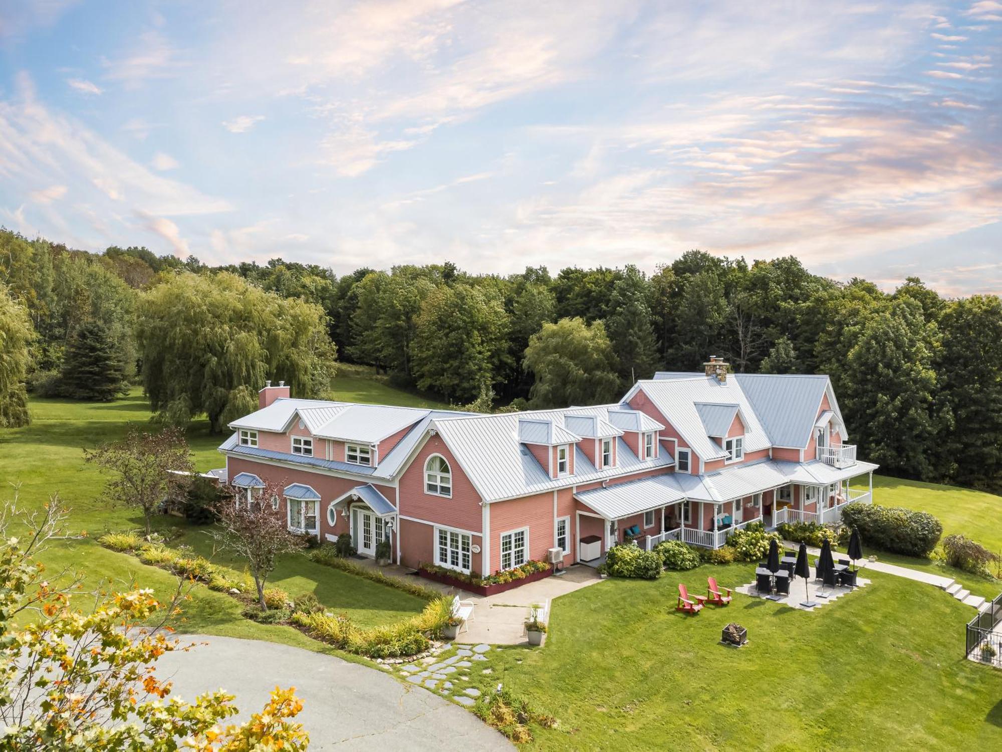 Auberge Le Tricorne North Hatley Εξωτερικό φωτογραφία